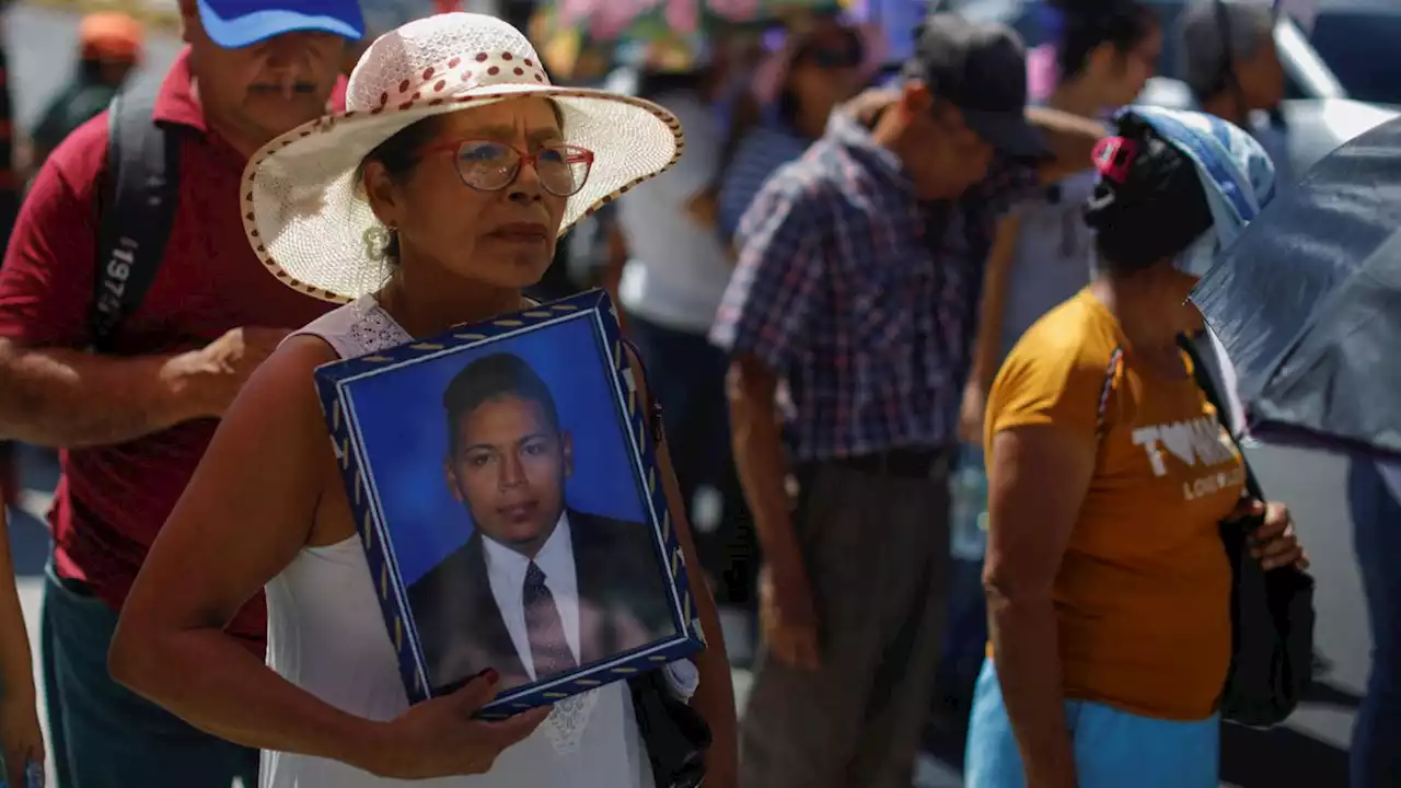 El Salvador: el infierno de los inocentes enviados a prisión por una llamada anónima