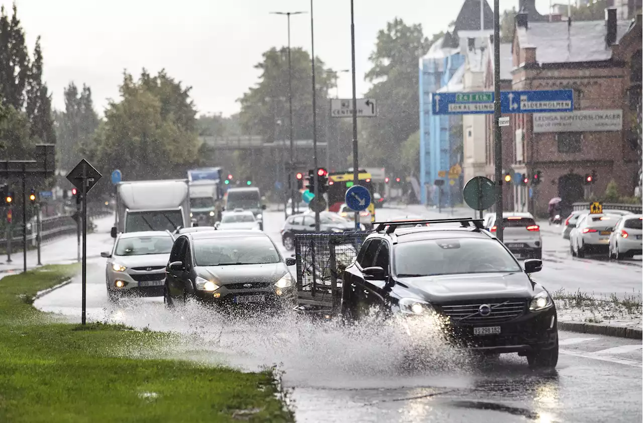 SMHI varnar för skyfallsliknande regn