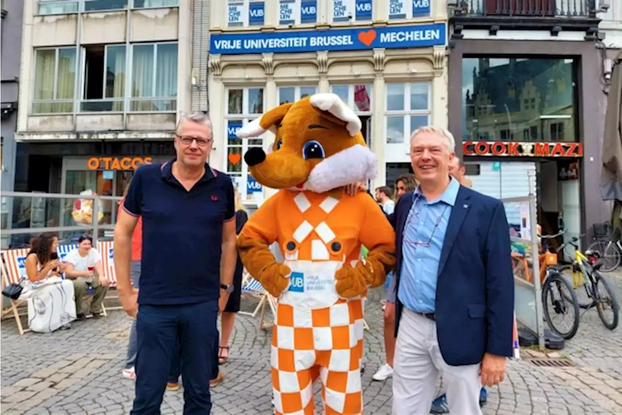 Vrije Universiteit Brussel viert sterke band met Mechelen in VC De Schakel: “Mechelaars zijn altijd vrijdenkers geweest”