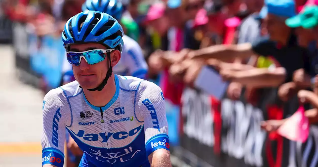 Eddie Dunbar crashes twice on opening stage of Vuelta a España