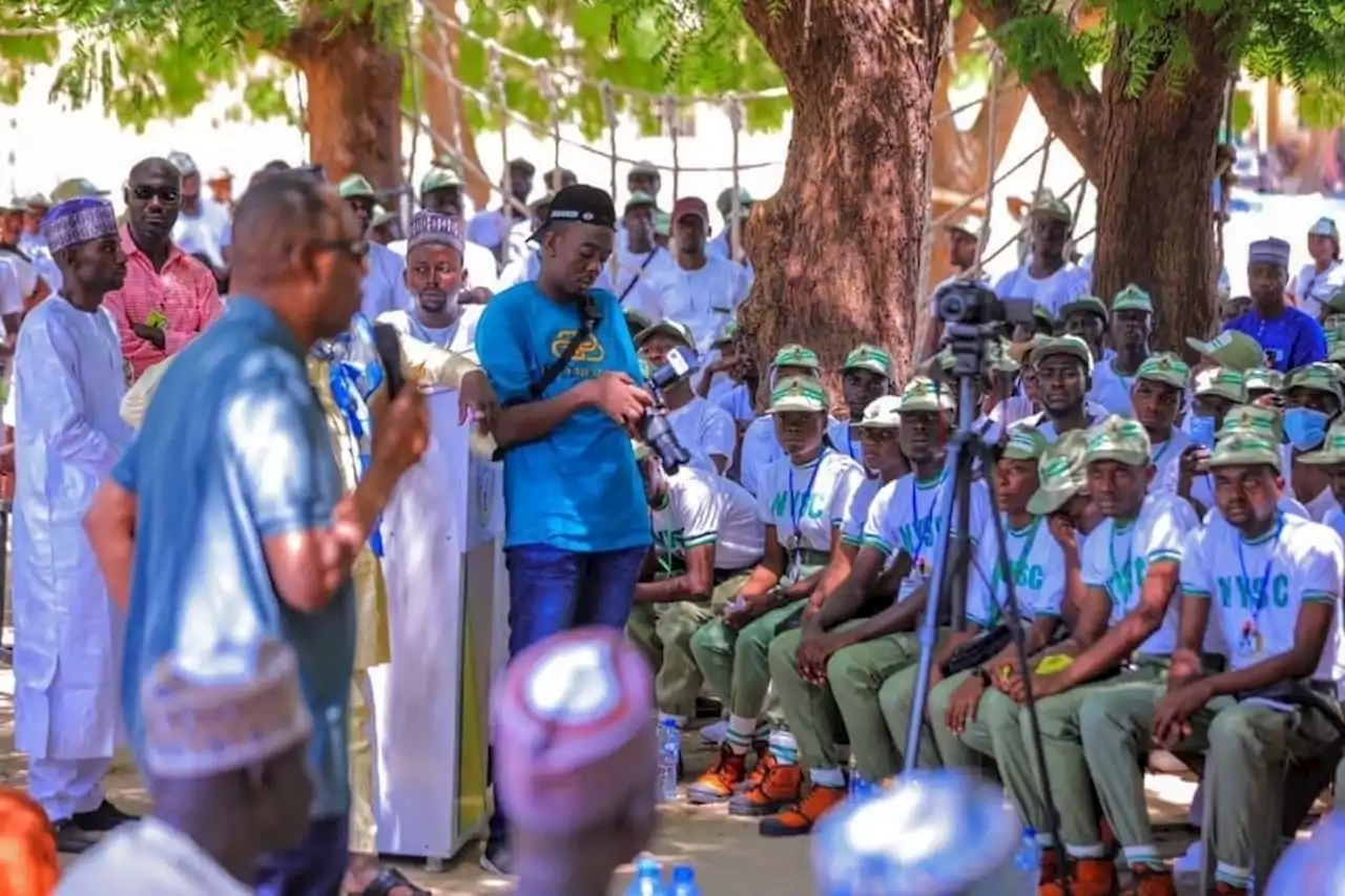 Borno Corps Members Receive N36m, 100 bags Of Rice, Others