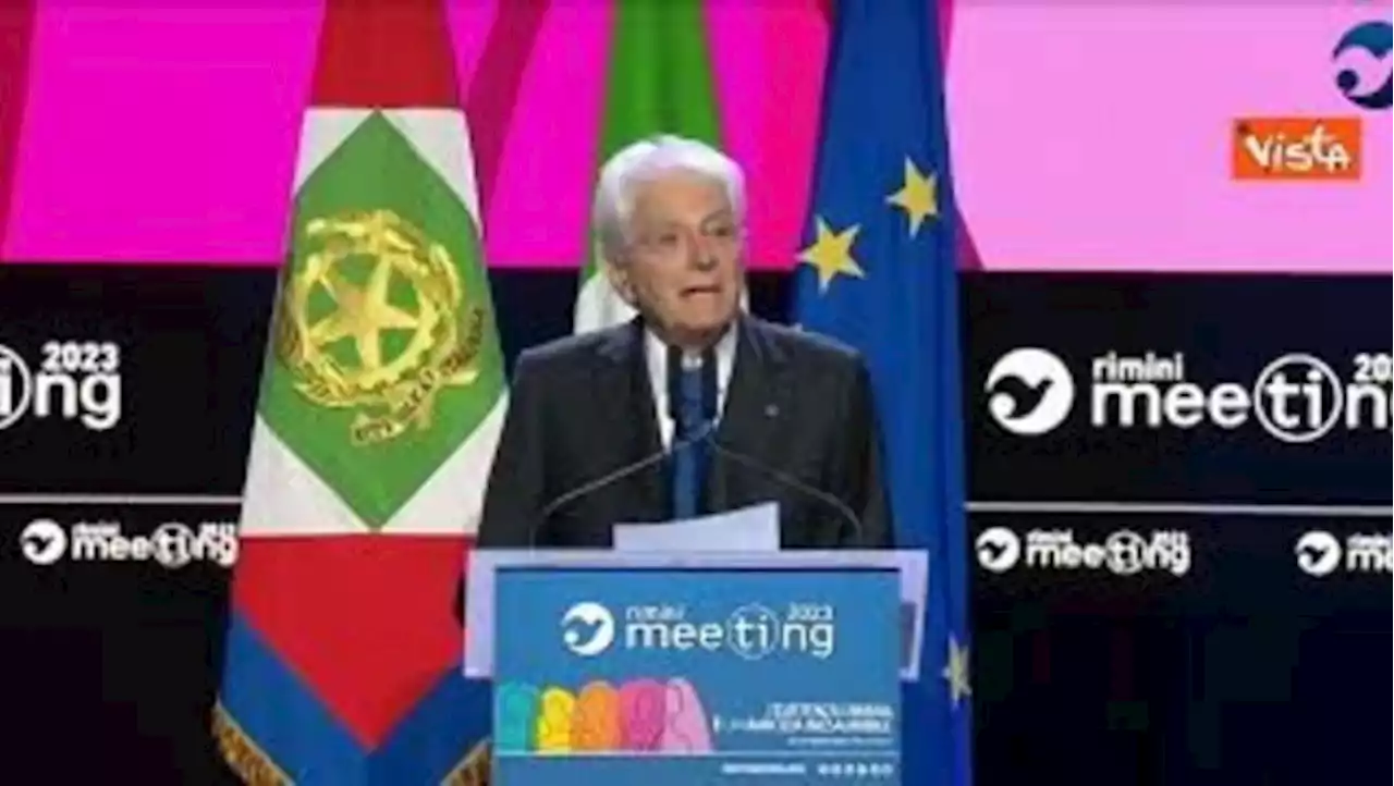 Mattarella, 'perché conservo questo disegno': l'apertura sui migranti