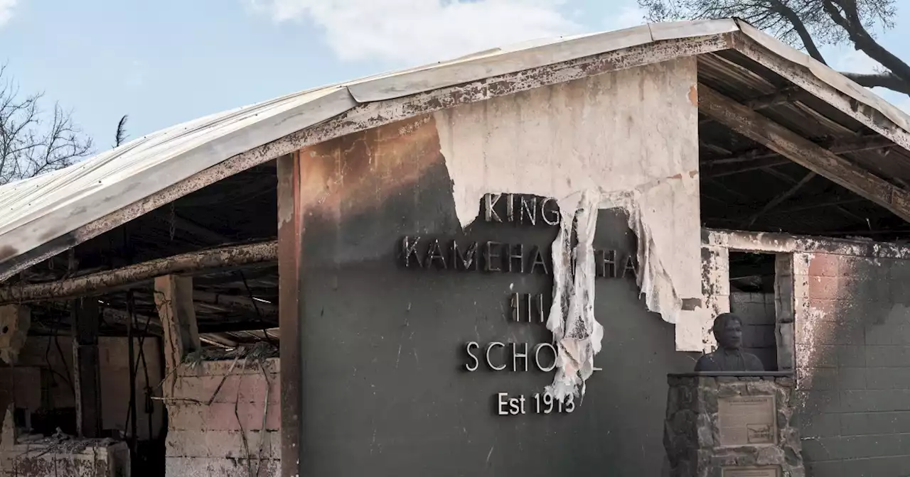 Destroyed schools and burned computers leave Lahaina parents with few options for their kids