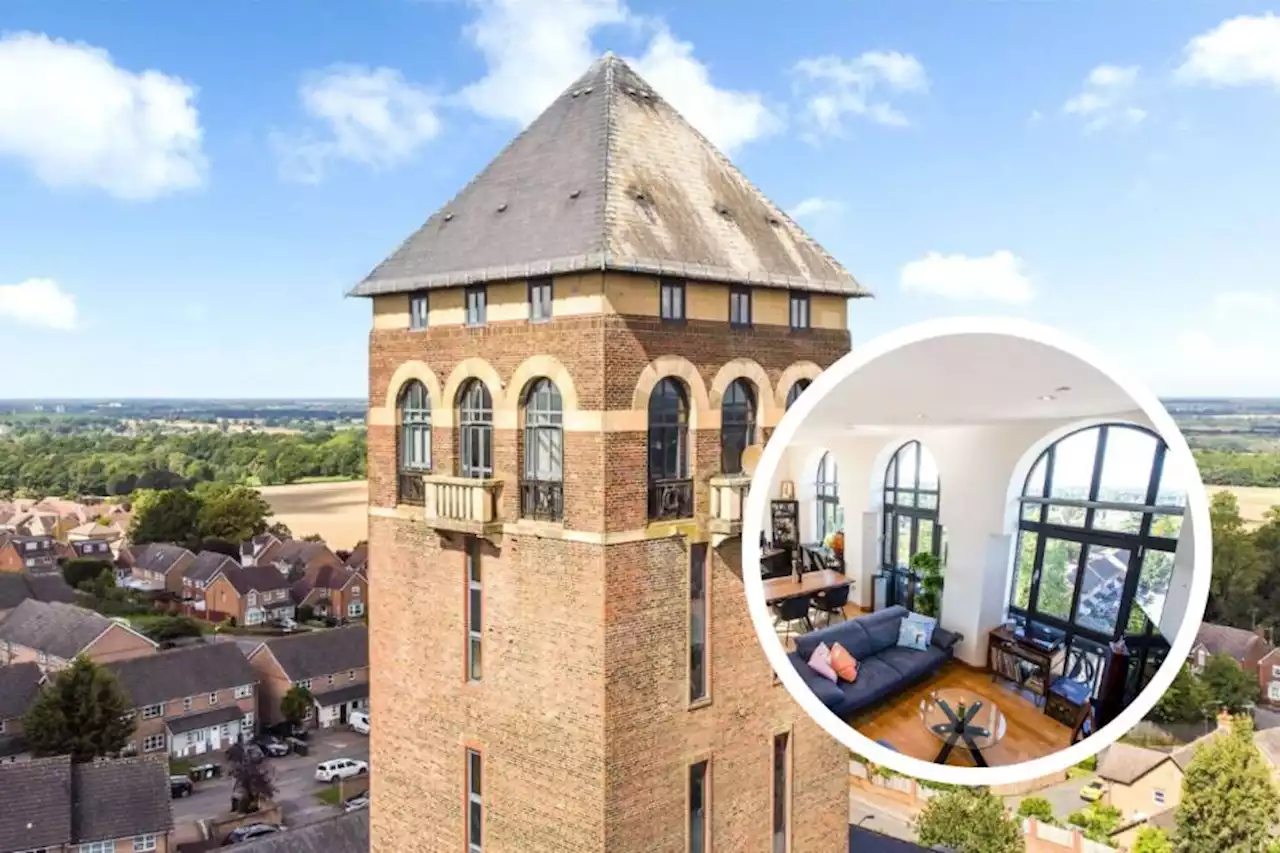 Unique Herts home with 'exceptional' view on market for £895,000