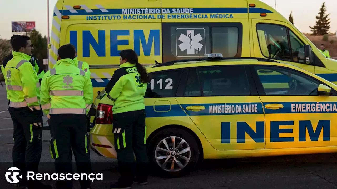 Colisão que envolveu ambulância provocou quatro feridos ligeiros no Barreiro