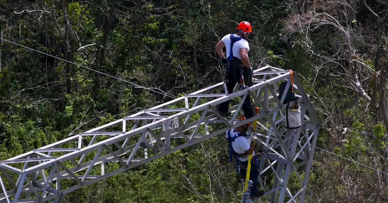 Puerto Rico presenta plan para reestructurar la deuda millonaria de su compañía eléctrica