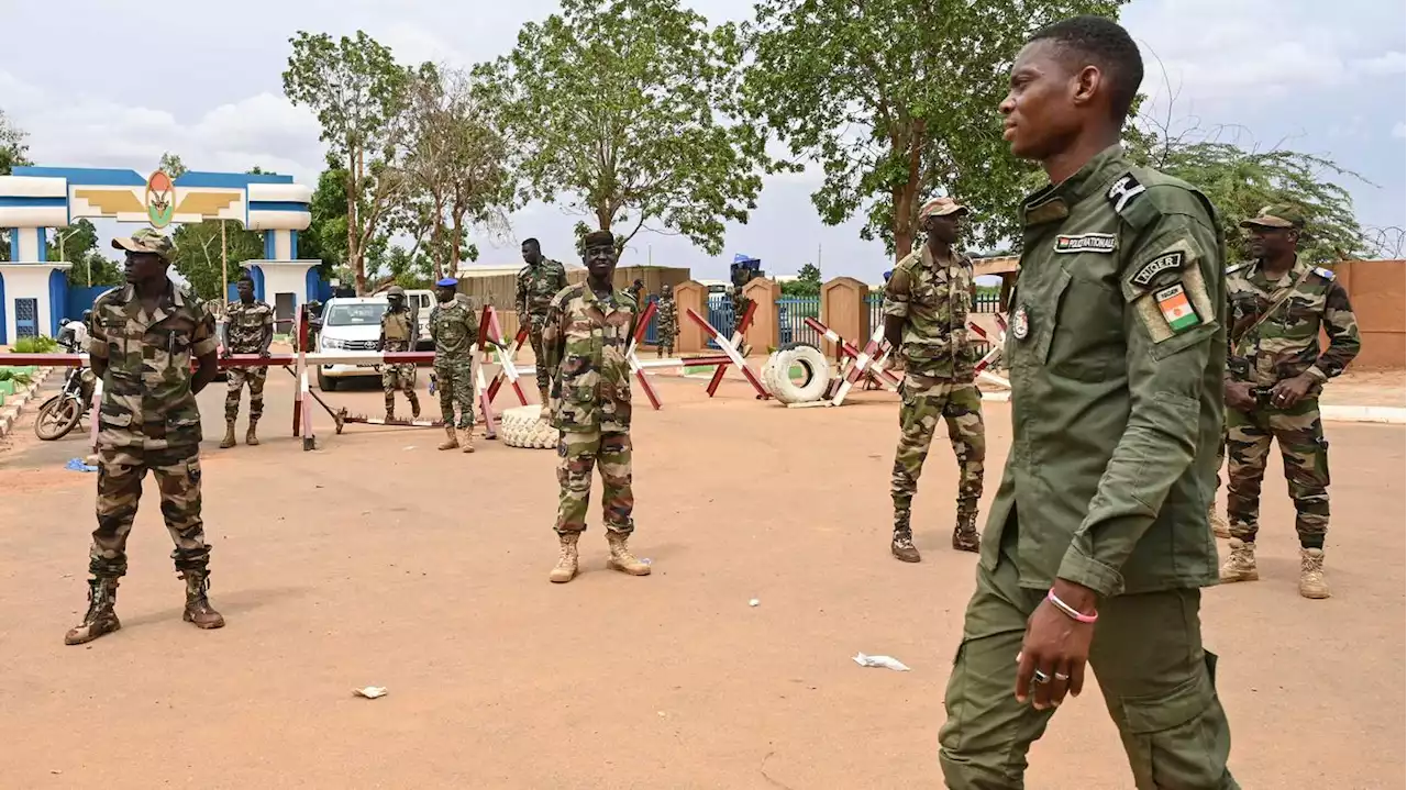 Mögliche Ecowas-Intervention: Junta erhöht Alarmbereitschaft der Streitkräfte im Niger