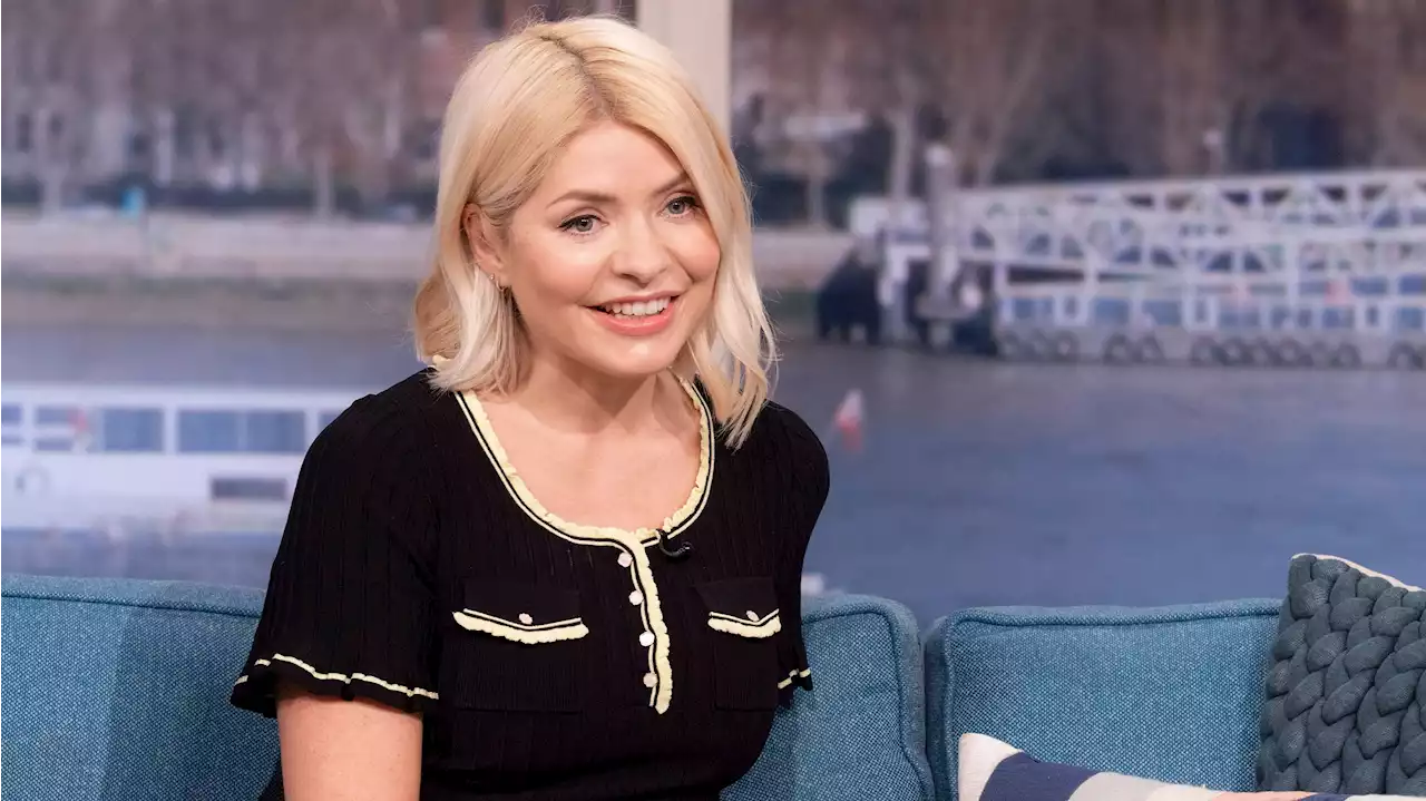 Holly Willoughby 'has nothing to hide' as she speaks to Phil Schofield enquiry