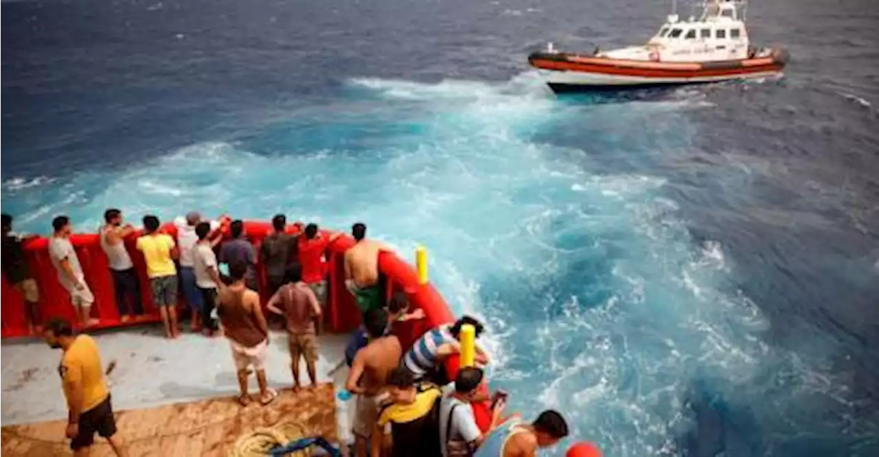 Rescue ship saves 438 migrants in Mediterranean: NGO