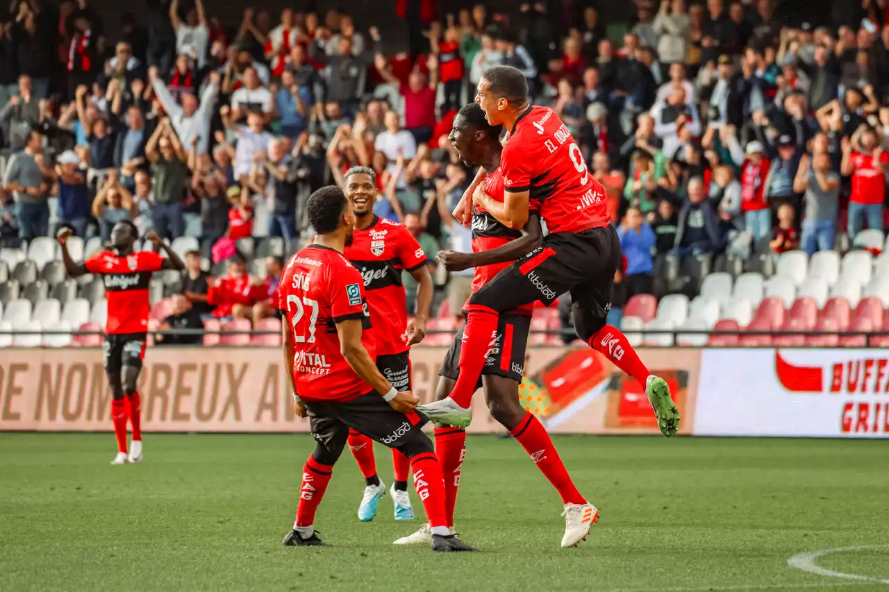 En Avant Guingamp : carton plein pour l'EAG à domicile face au Pau FC