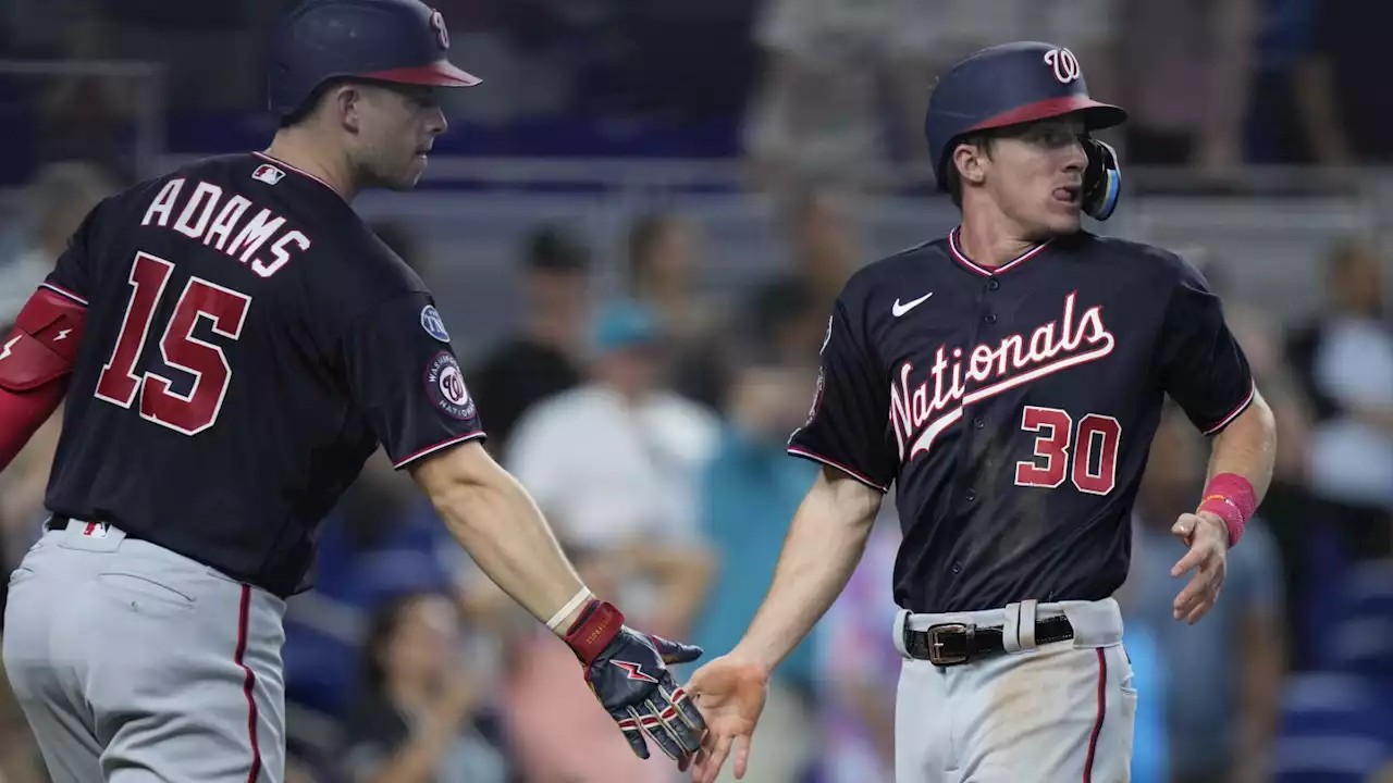 Nationals score go-ahead run in 9th on passed ball, rally to beat Marlins 3-2