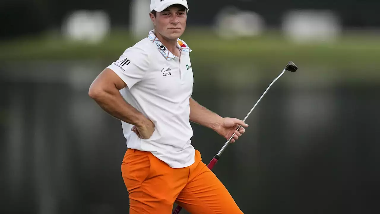 Viktor Hovland shoots 66 for 6-shot lead at Tour Championship to close in on FedEx Cup title