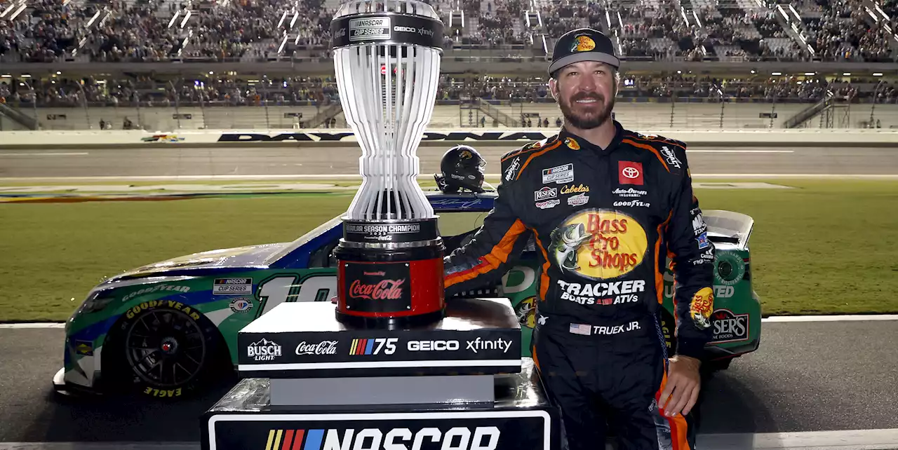 Martin Truex Jr. Wins NASCAR Cup Regular Season Title, Still Seeded Second for Playoffs