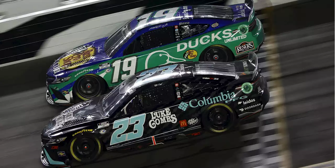 NASCAR Daytona Notebook: Bubba Wallace Grabs Final Playoff Spot, Keslowski Puts Out Fire