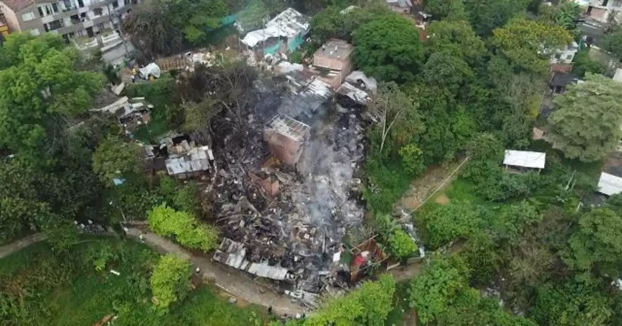 Incendio en barrio San Francisco, Itagüí: 23 familias piden ayudas tras perderlo todo