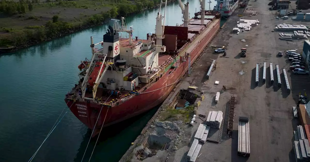 Long-neglected Port of Chicago hopes to spur economic growth