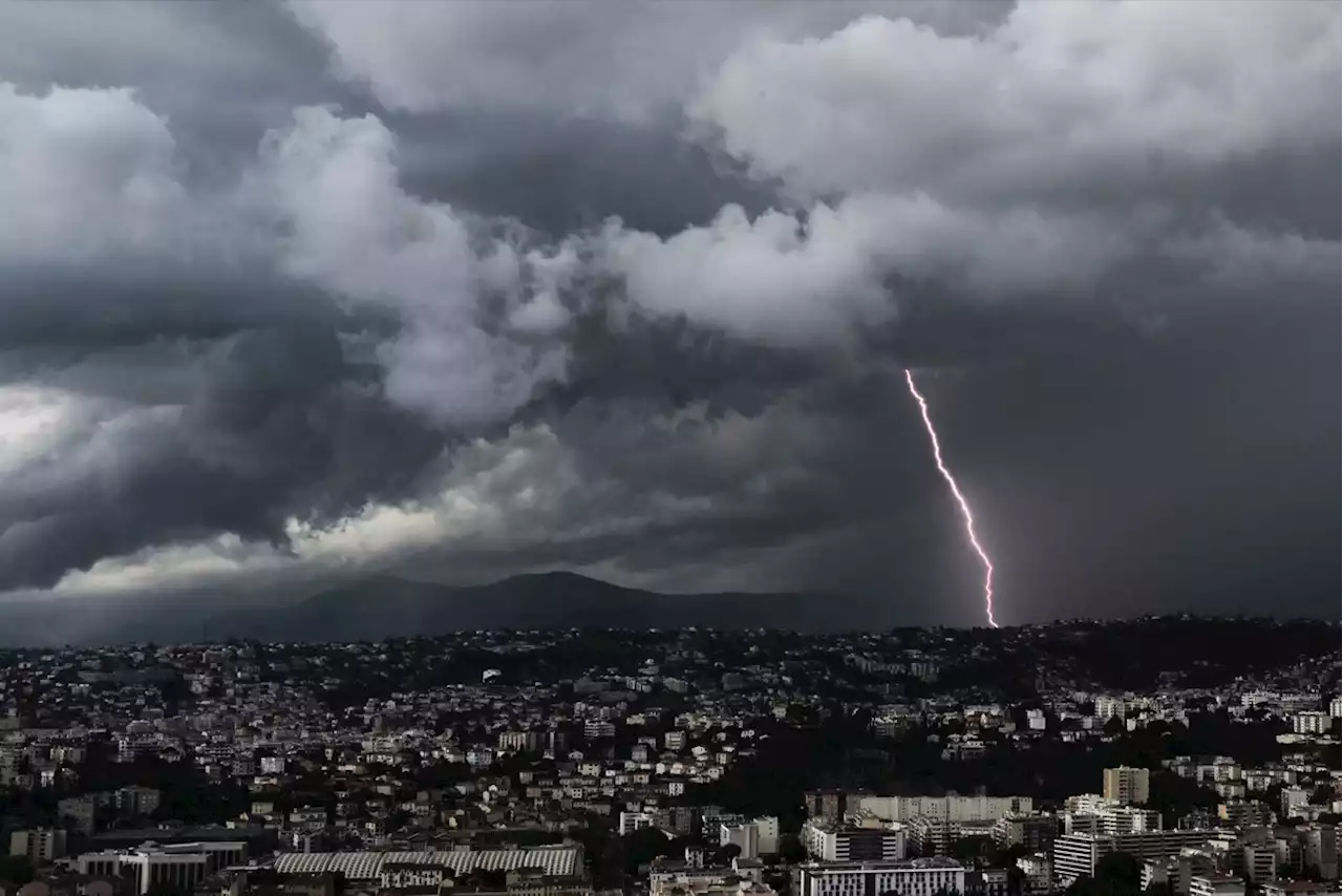 Météo : trois nouveaux départements en vigilance orange orages