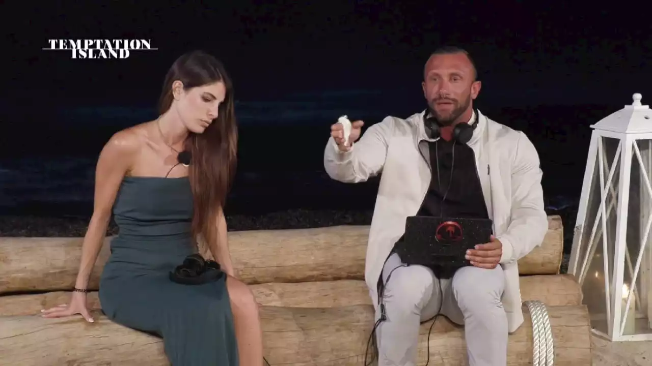 Temptation Island, Vittoria Egidi torna a parlare del tradimento nei confronti di Daniele De Bosis