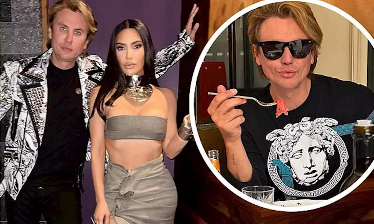 Kim Kardashian's BFF Jonathan Cheban files $20M lawsuit for cut hand