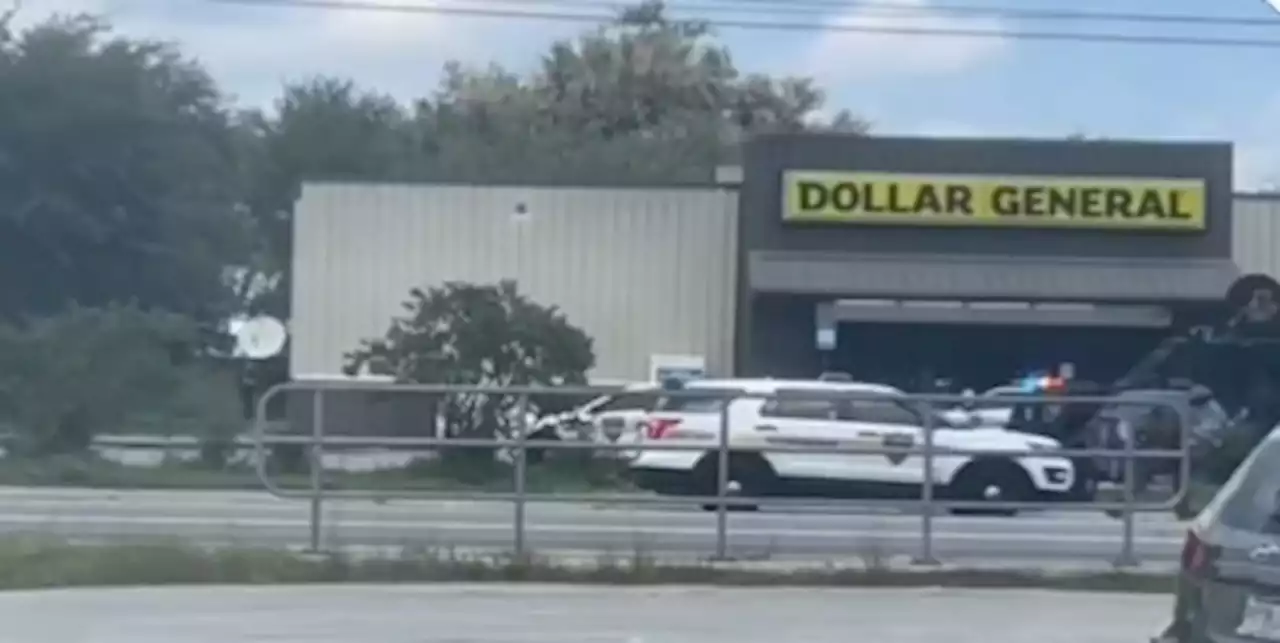 Tiroteo en supermercado de Florida deja varios muertos; tirador fue abatido