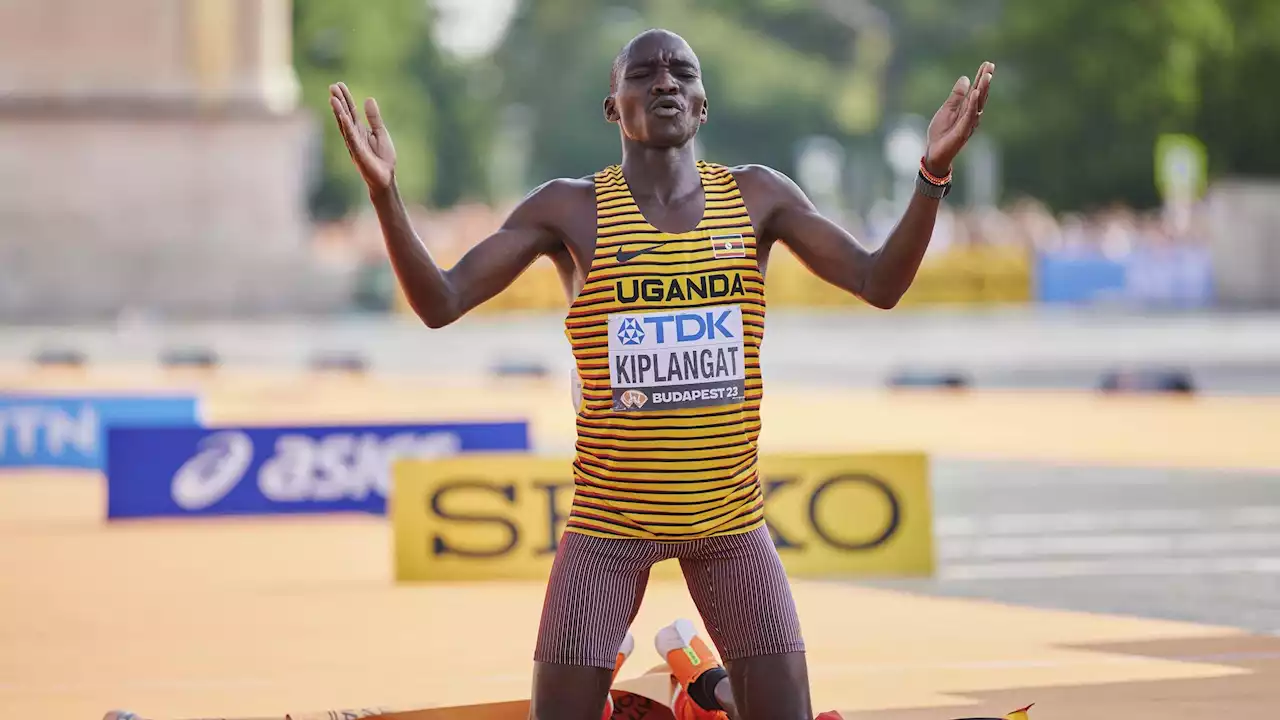 Leichtathletik-WM 2023: Victor Kiplangat triumphiert im Marathon - Johannes Motschmann in Top 30