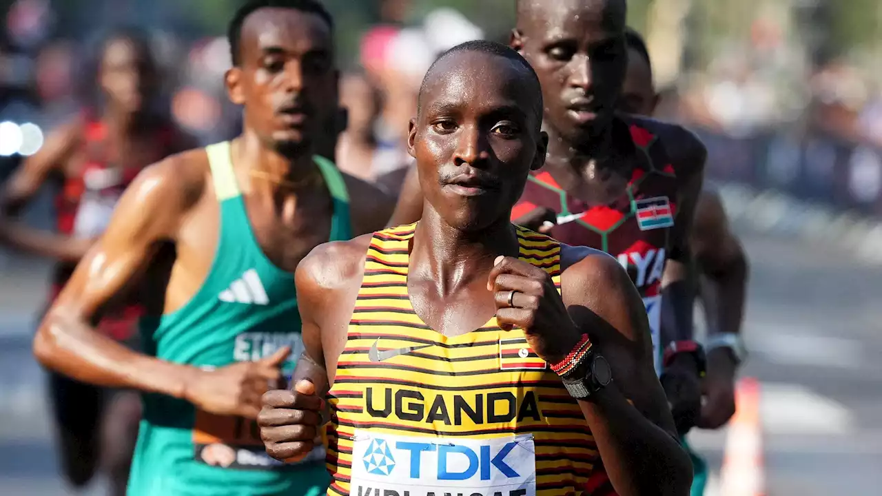 Victor Kiplangat remporte le marathon des Mondiaux de Budapest, Hassan Chahdi, premier français, termine 7e