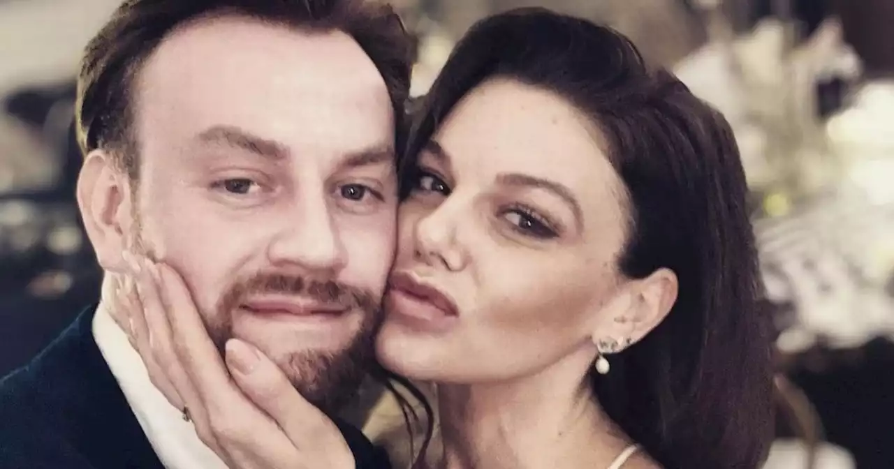 Corrie's Faye Brookes unveils second wedding dress as she jets off on honeymoon