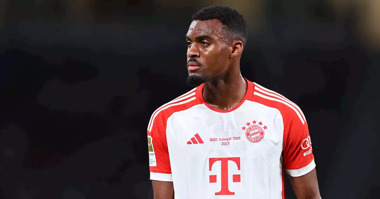 Gravenberch speaks out on Bayern future amid Man Utd transfer interest