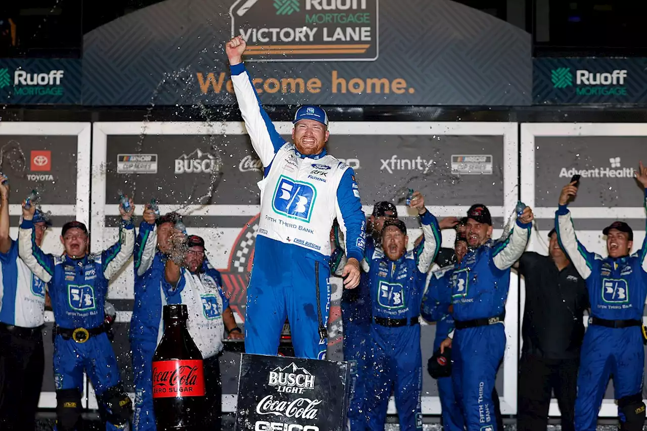 Buescher wins at Daytona, Wallace takes final NASCAR playoff spot