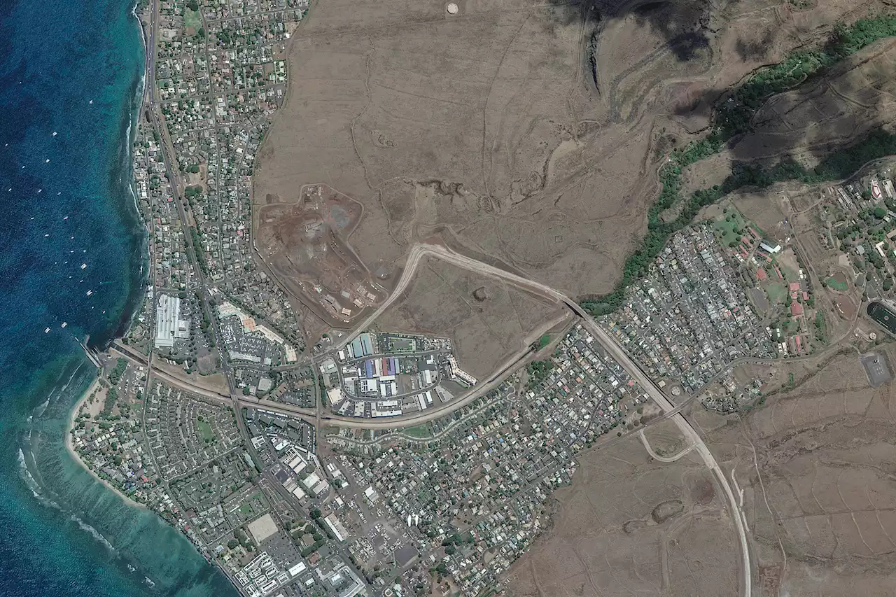 Lahaina neighborhood evacuated due to new brush fire on Maui; twister also spotted