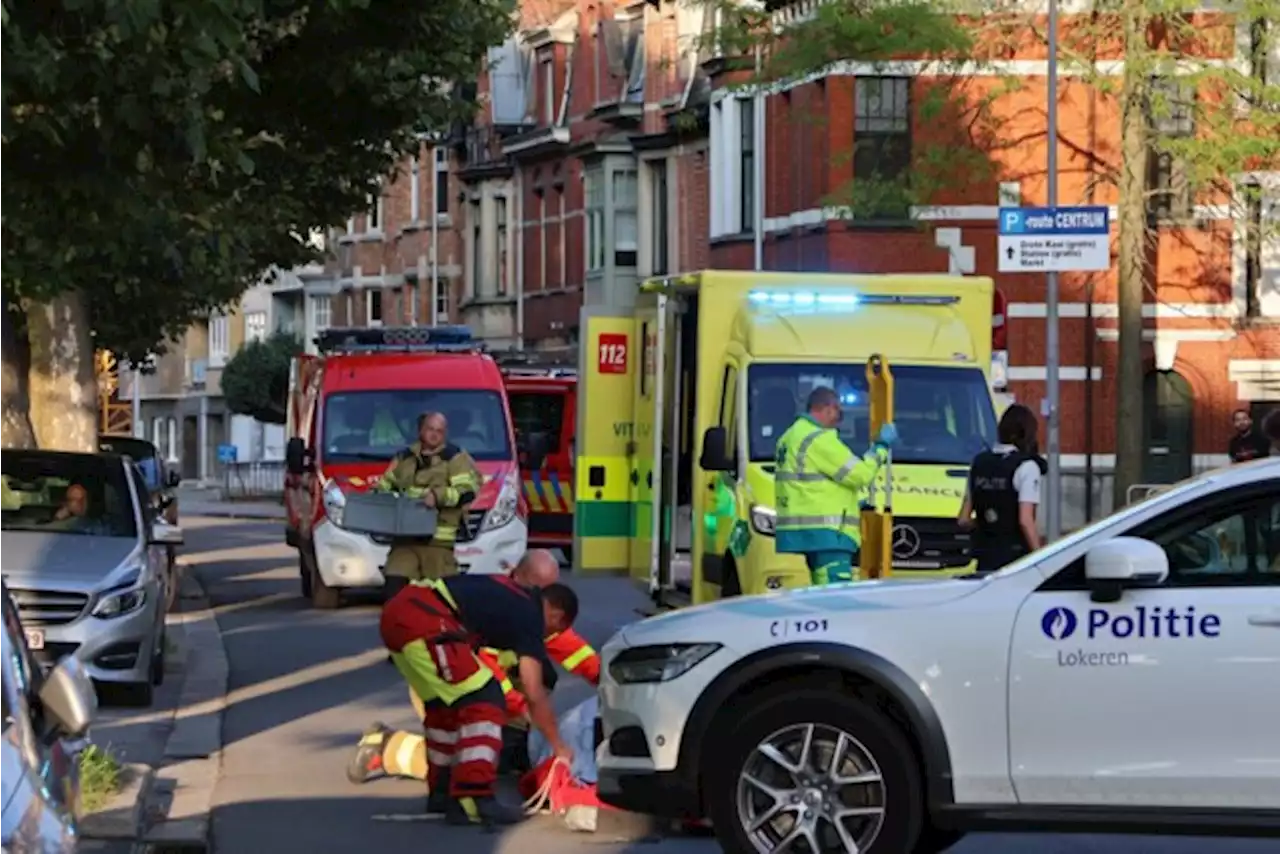 Twee fietsers zwaargewond bij botsing