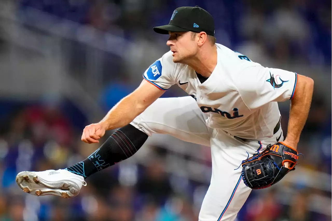 Marlins demote David Robertson from closer role after Mets trade