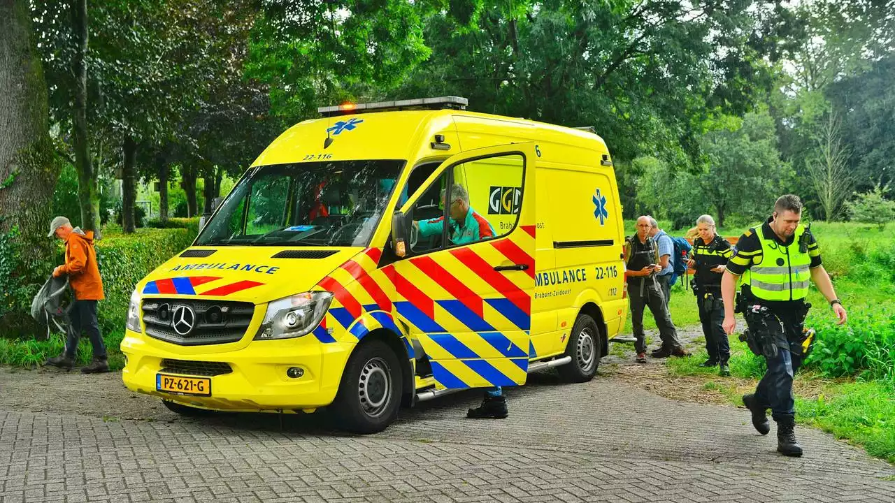 112-nieuws: wandelaar glijdt uit en raakt gewond • code geel vanwege onweer