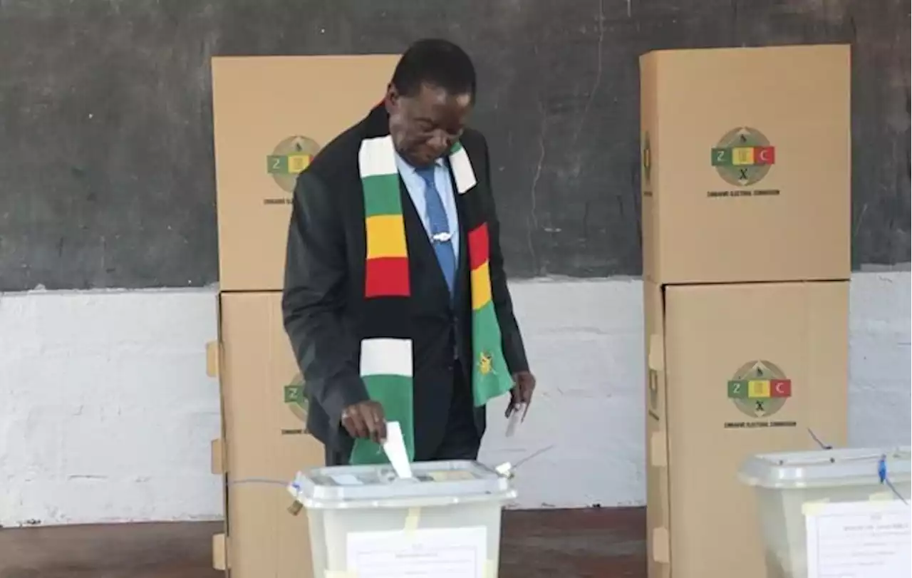 Zimbabwean President Emmerson Mnangagwa wins re-election after troubled vote