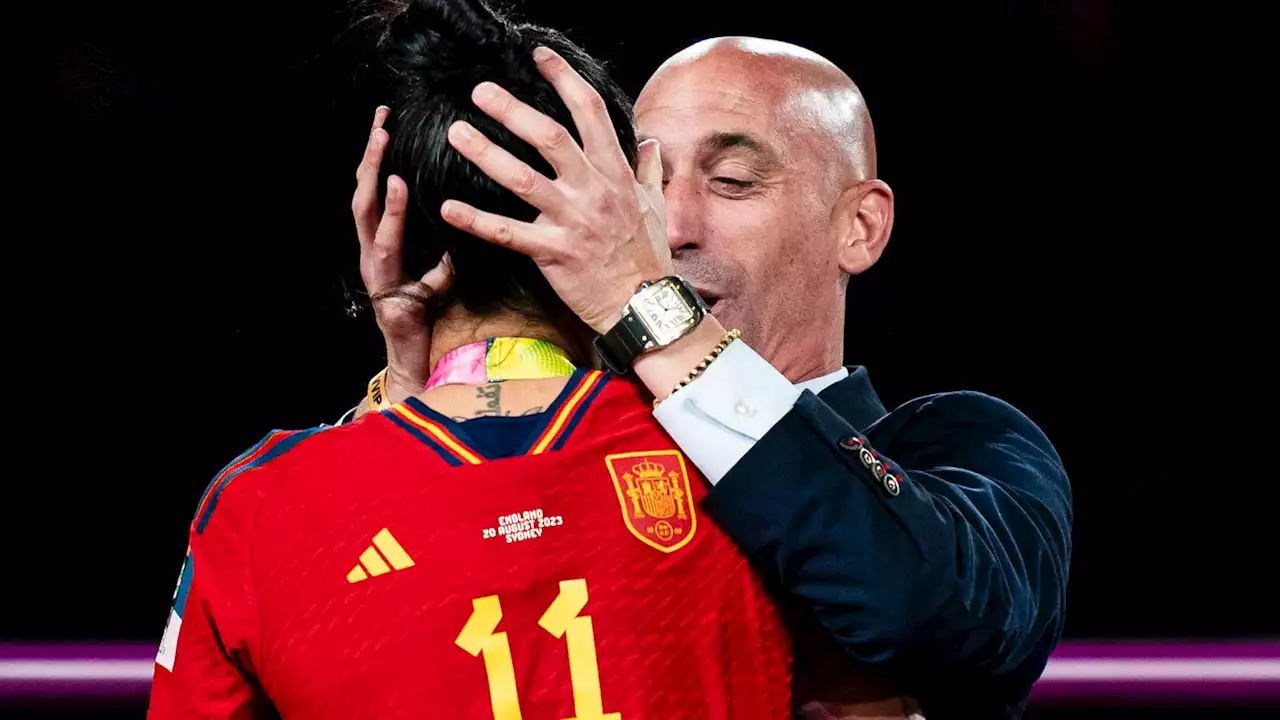 Luis Rubiales: Spanish FA calls 'extraordinary and urgent' meeting over Women's World Cup kiss row