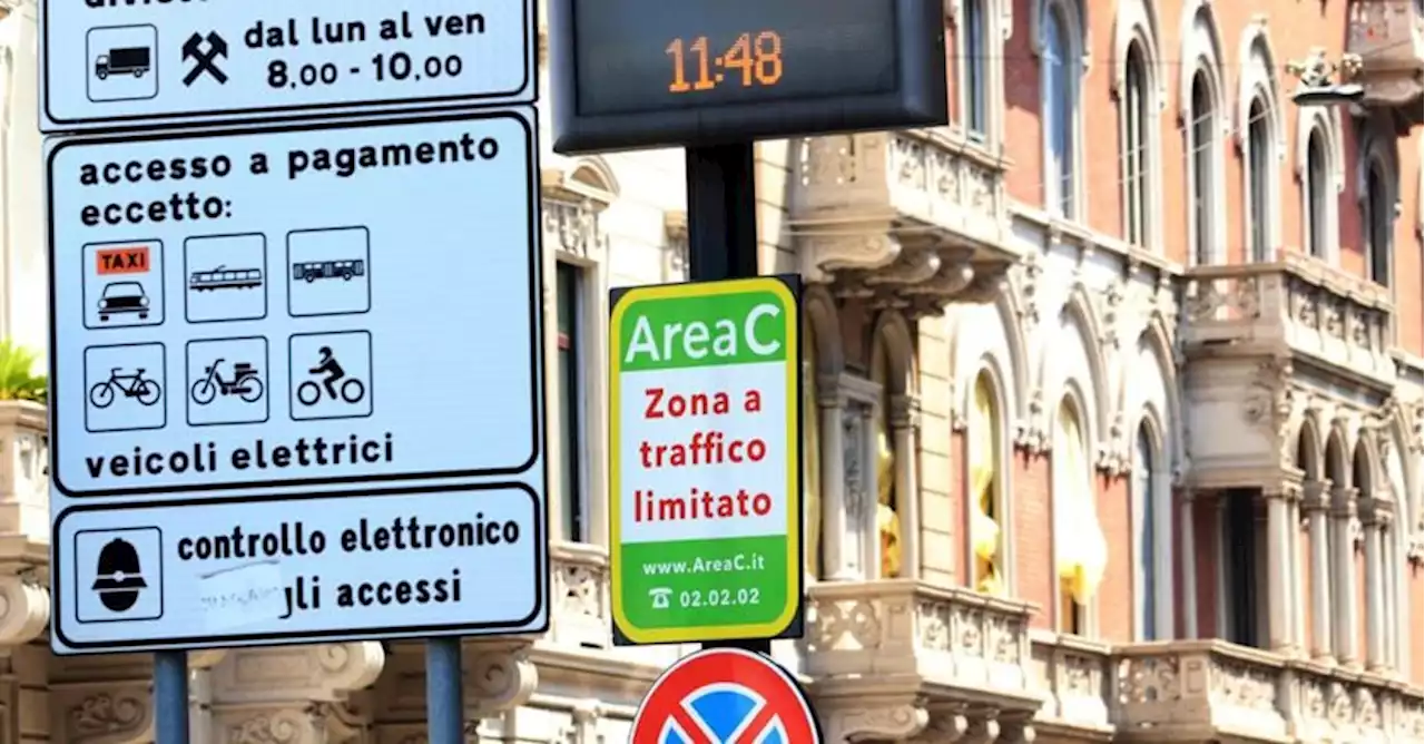 Nuove misure per la mobilità a Milano: Taxi e Area C, ecco che cosa cambia