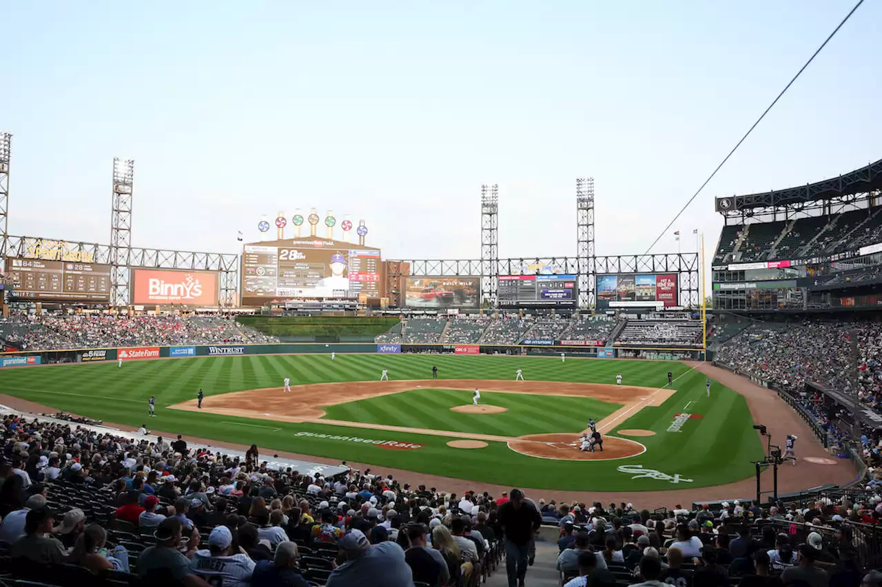 White Sox, Chicago Police investigating how 2 got gunshot wounds in stadium