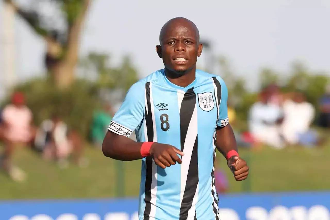 Galaxy sting Vipers to seal clash with Orlando Pirates