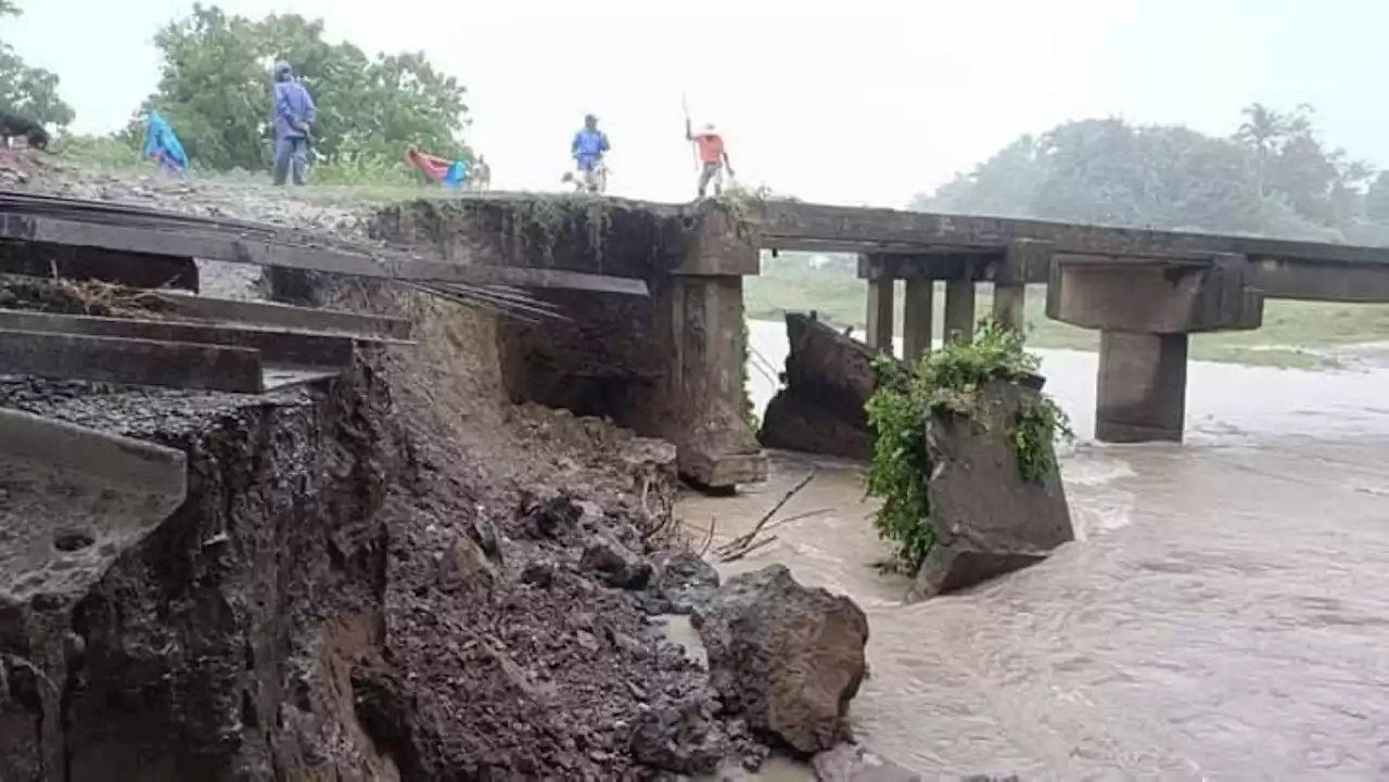 Roads, bridges in Cagayan impassable due to floods