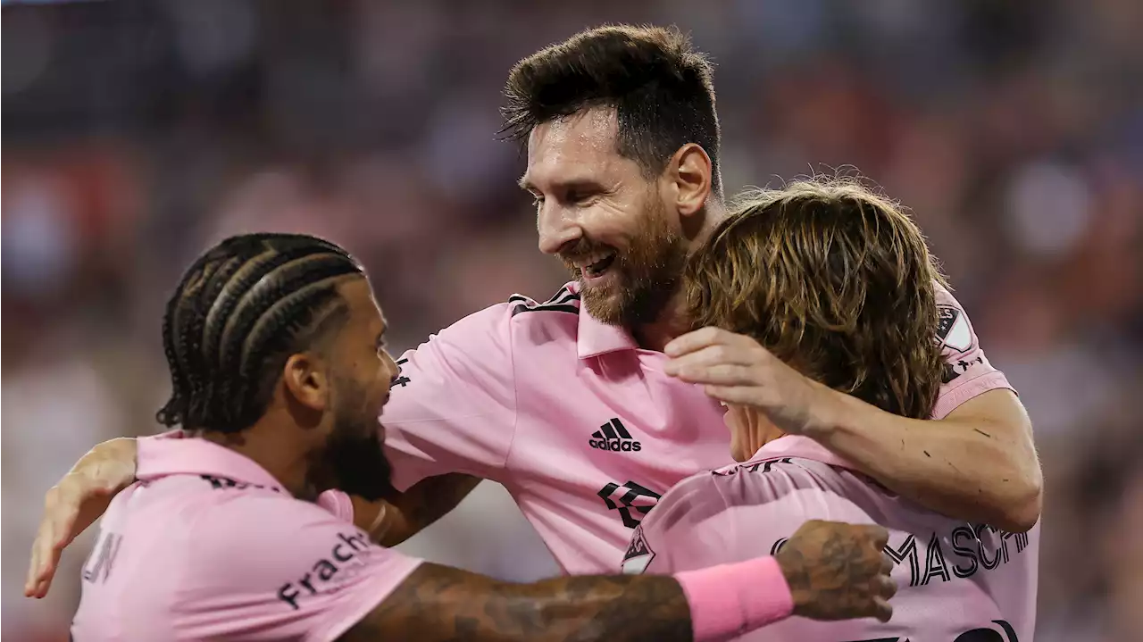 Lionel Messi scores dazzling goal in MLS debut, leads Miami over New York Red Bulls