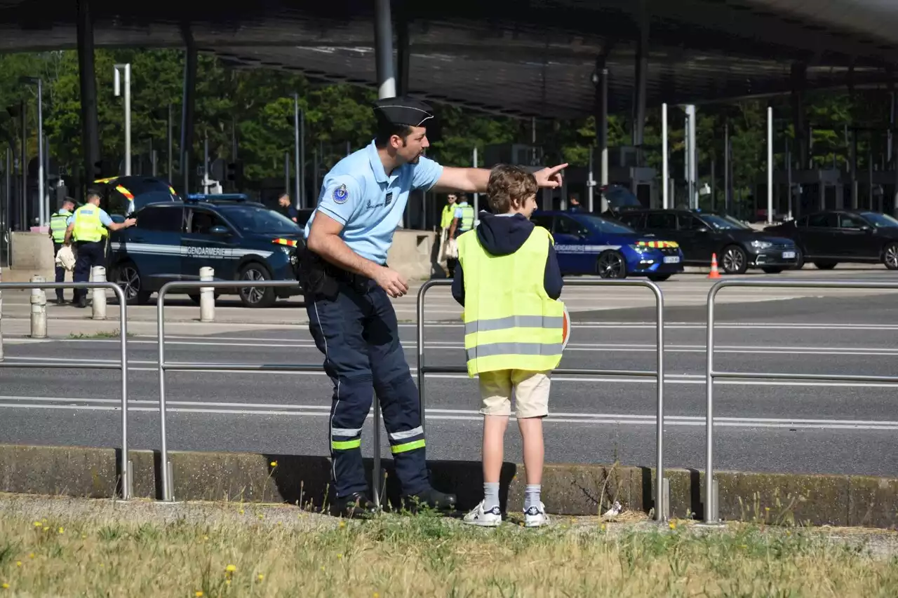 Quand les gendarmes des Yvelines « adoptent » un jeune garçon de 12 ans