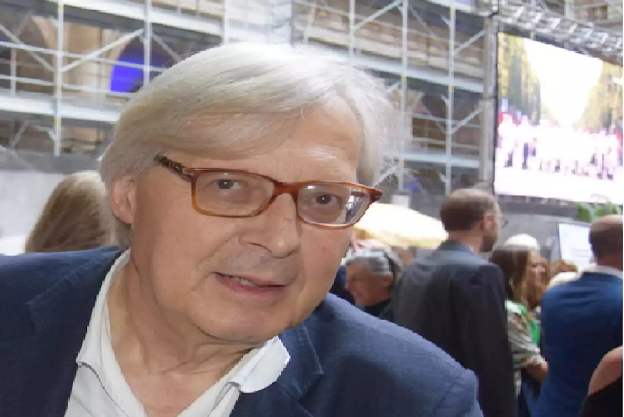 'Froc... non è un'offesa'. Sgarbi difende Morgan dopo insulti