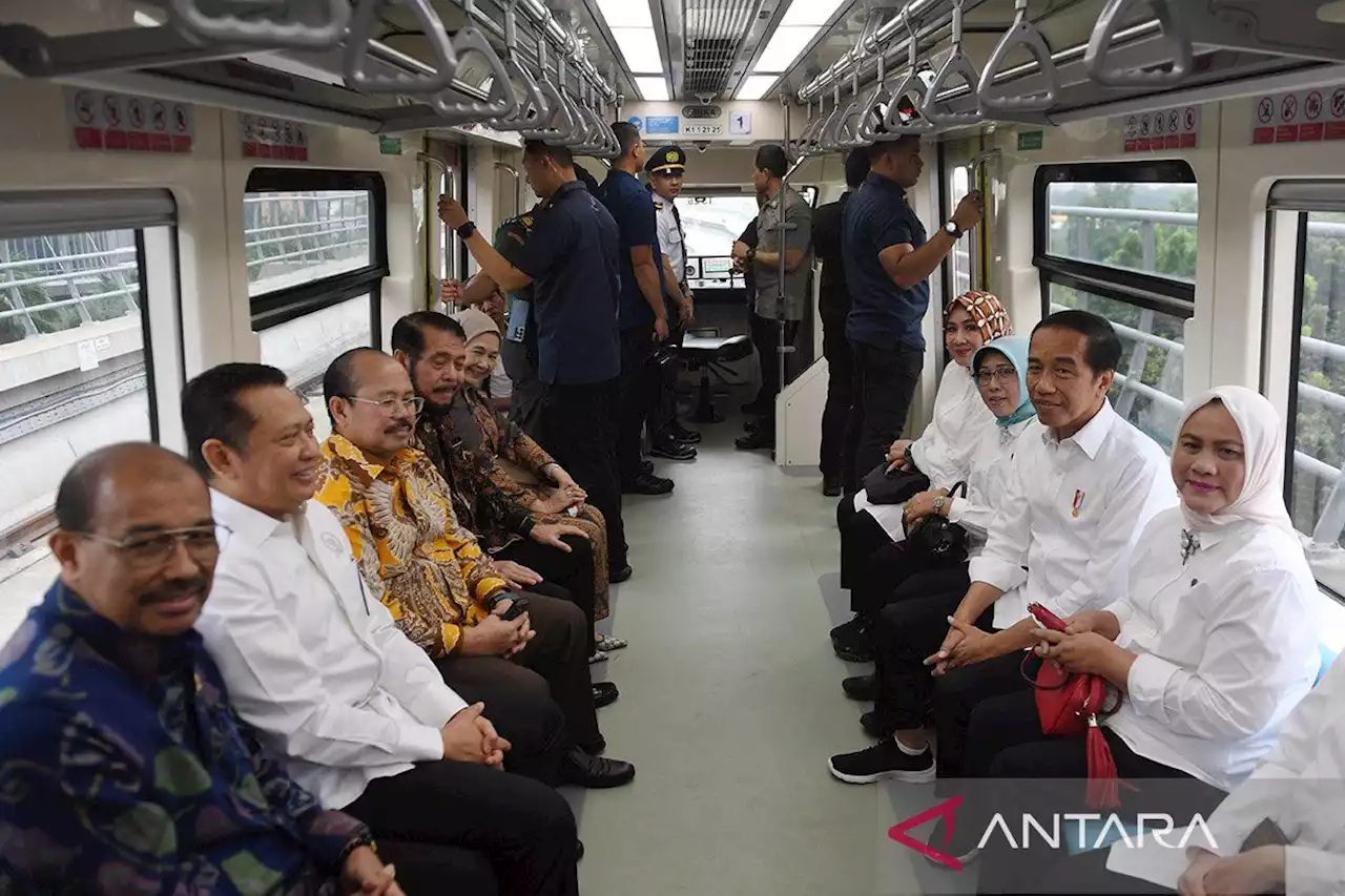 Ketua MPR dorong percepatan transportasi umum yang murah dan aman