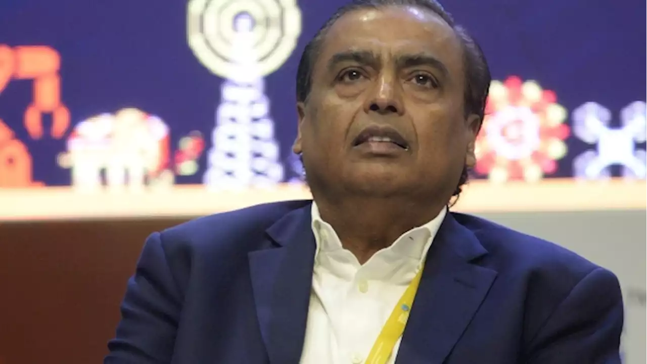 Reliance Appoints Ambani’s Children to Board, Wife Steps Down