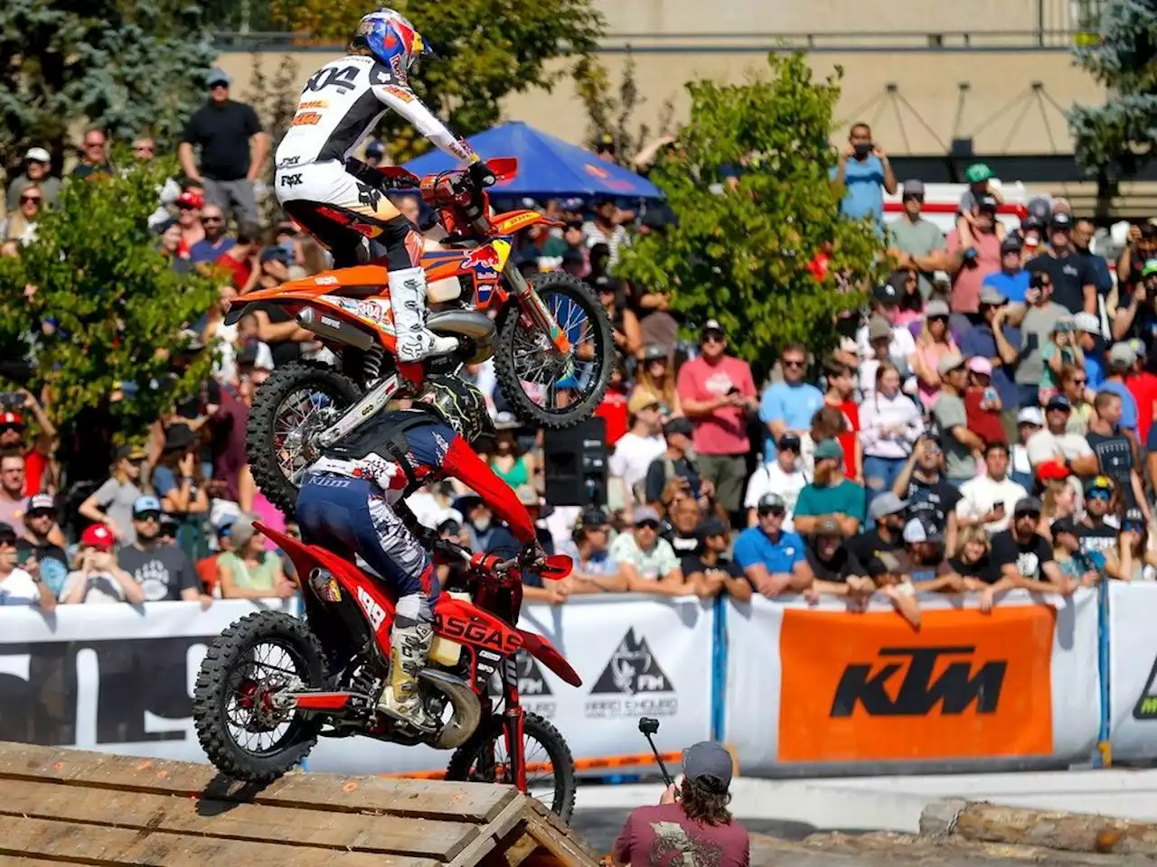 Dirt bikes, medieval duals and festivals: What our photographers saw this weekend