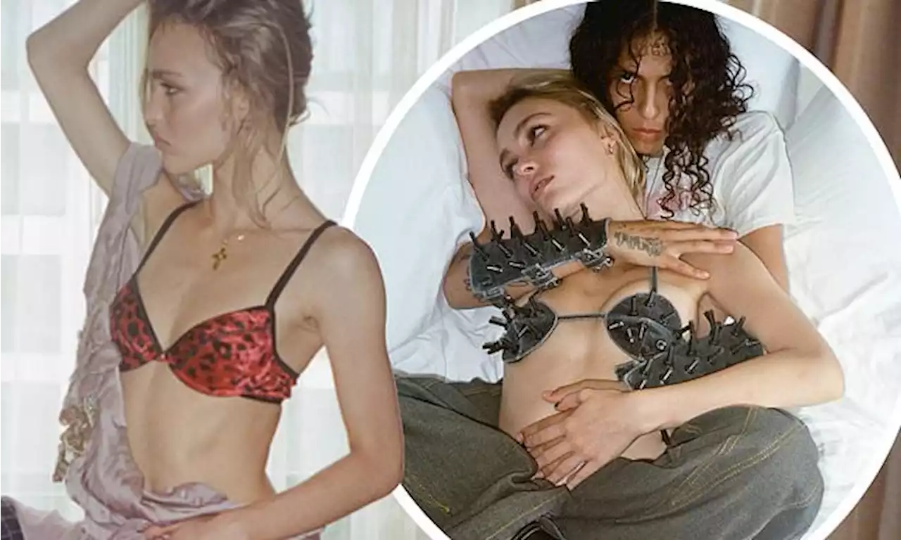 Lily-Rose Depp is topless with girlfriend 070 Shake before snuggling