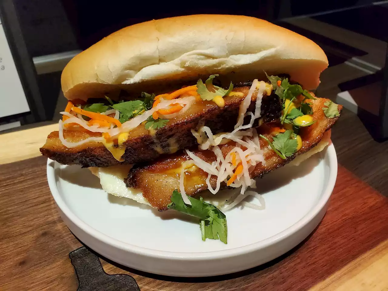 Empower Field's New Food Options Include Self-Checkout, Little Man, Banh Mi and More