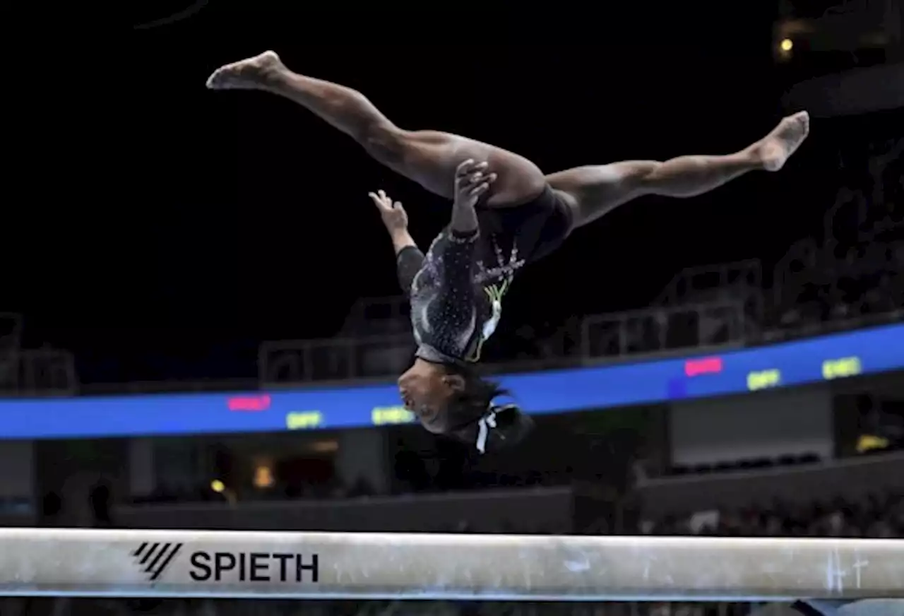 Amerikaanse turnster Simone Biles vestigt record met achtste titel