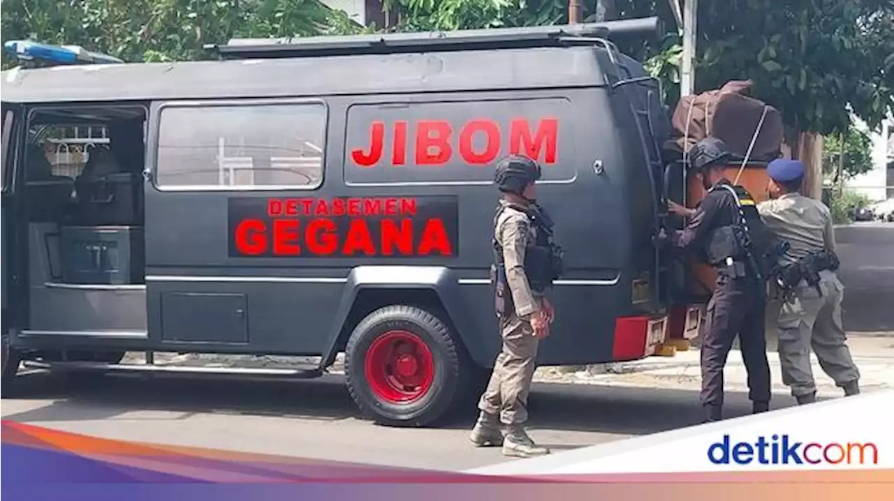 Terungkap! Ternyata Ini Isi Paket Misterius di Pinggir Jalan Bengkulu