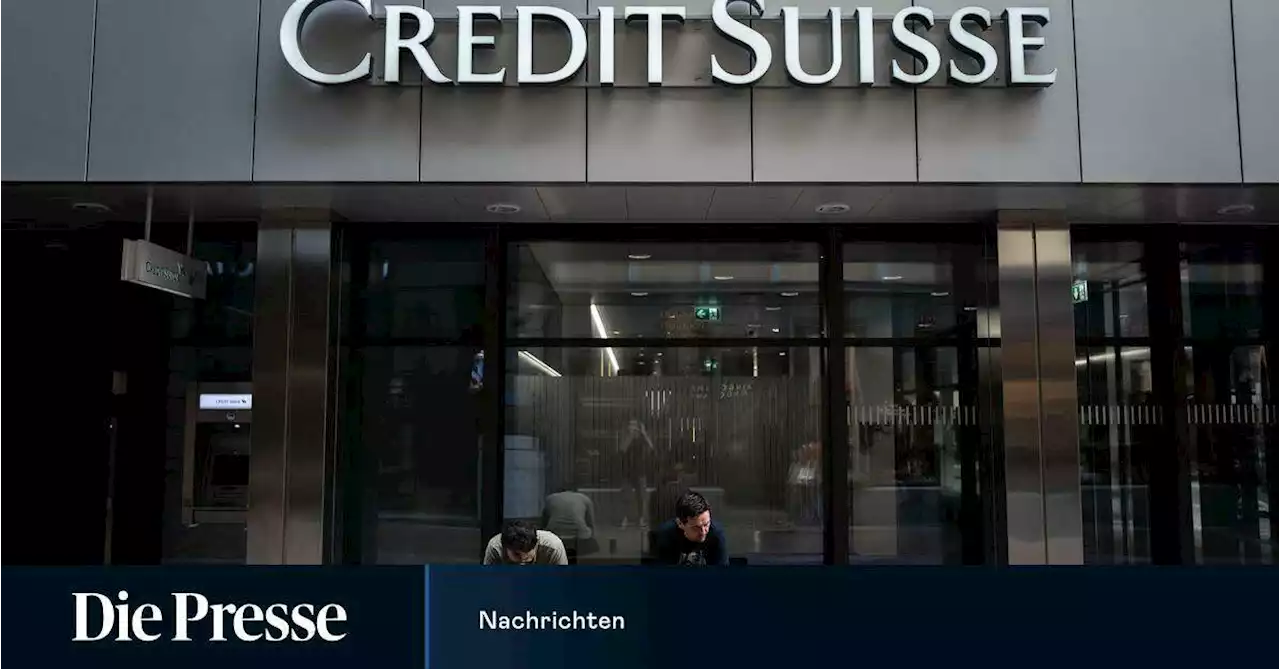 Schweizer Kartellwächter prüfen Übernahme der Credit Suisse durch UBS